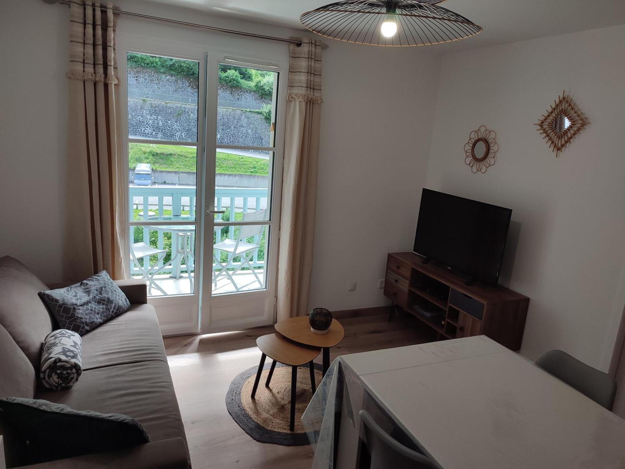 Charmant Appartement 4 Pers,Vue Montagne Avec Parking Prive Et Balcon Cauterets Eksteriør bilde